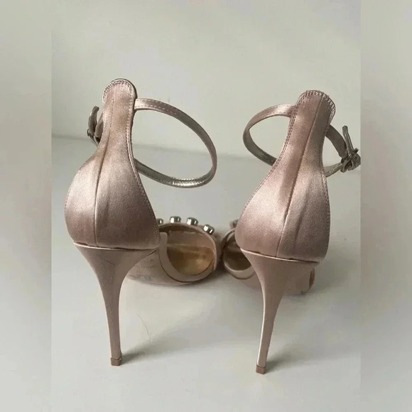 Le Silla Handmade Silk Nude Heels Size 6 NWOT - Picture 12 of 12